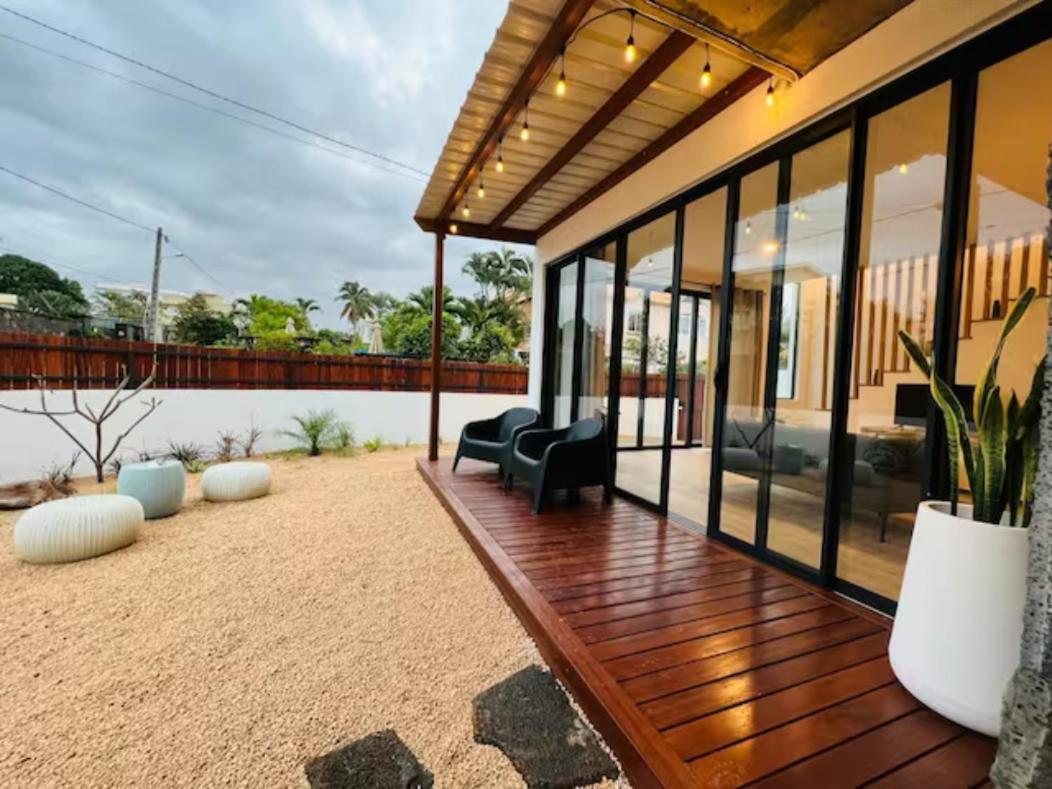 Into The Sea - Modern Home Close To The Beach Albion Luaran gambar
